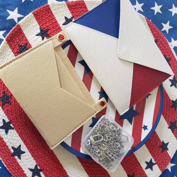 Louis Vuitton Kiragami Red White and Blue Pochette - Rare ! - Picture 4 of 10